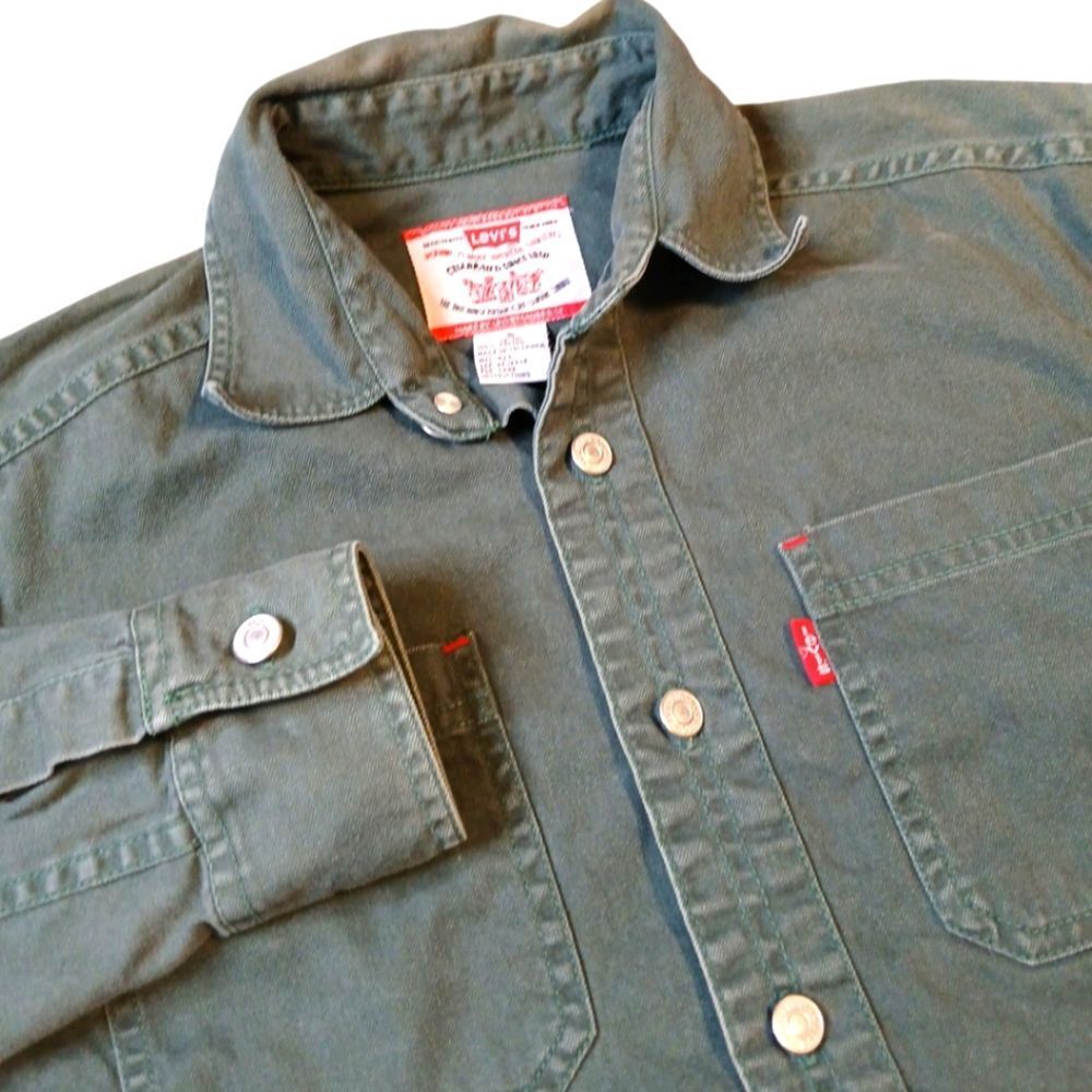Levi's VTG Olive Green Button Up Shirt/Shacket Kid's‎ Small/Flaw